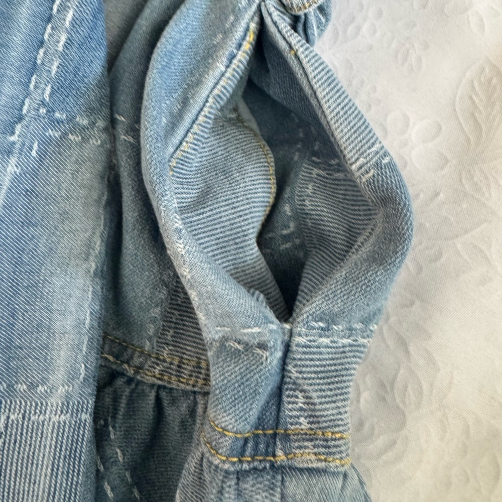 Elegant Blue Denim Dress with Belt & Glass Buttons – Ruffle Hem - Picture 6 of 10